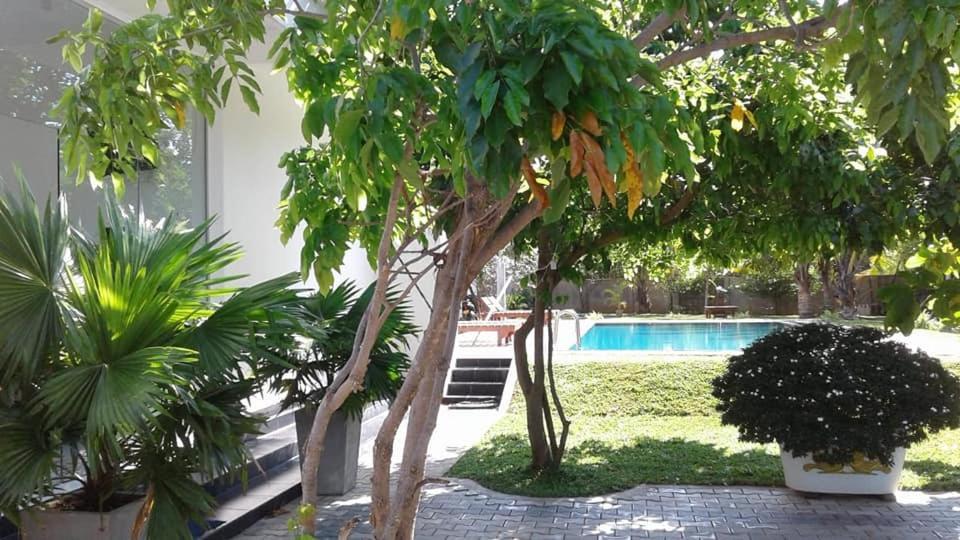 Sea Lagoon Beach Hotel Trincomalee Kültér fotó