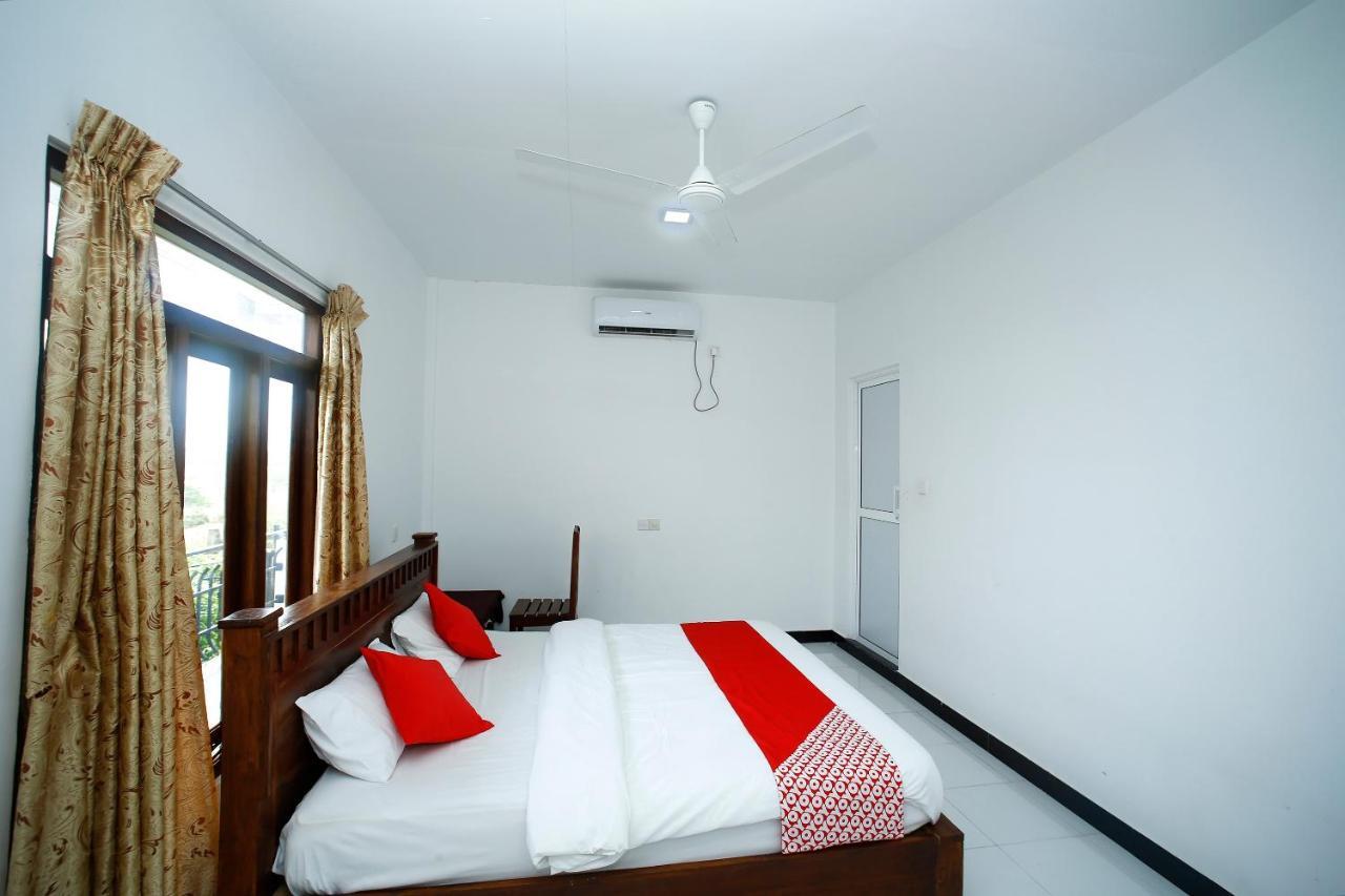Sea Lagoon Beach Hotel Trincomalee Kültér fotó