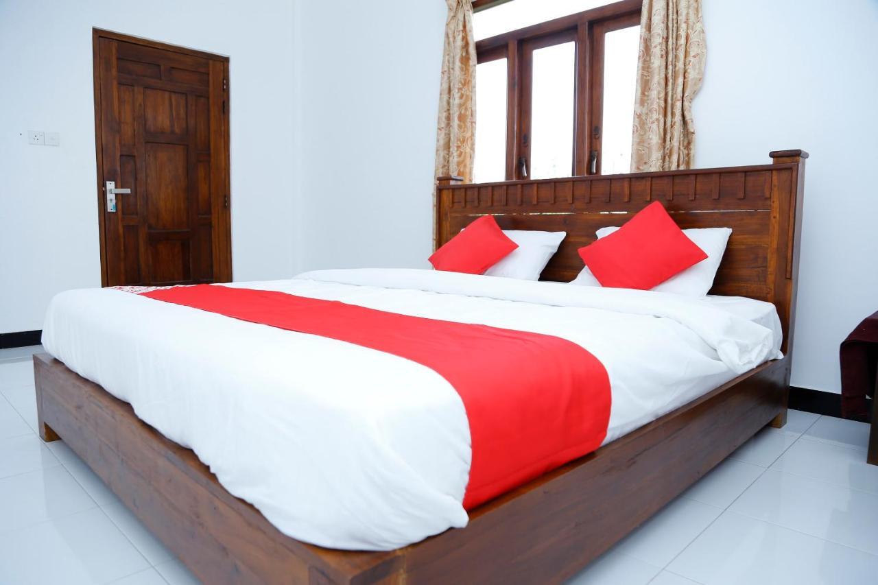 Sea Lagoon Beach Hotel Trincomalee Kültér fotó